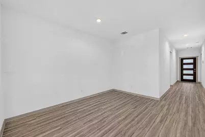 7007 Fleetwood Crescent Way, Richmond, TX 77407 - Photo 6