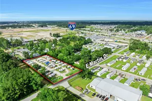 21868 E Martin Dr, Porter, TX 77365 - Photo 2