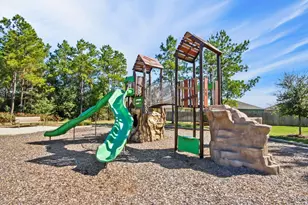 20218 Emmy Ln, New Caney, TX 77357 - Photo 18