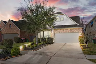 10847 Texas Rose Dr, Missouri City, TX 77459 - Photo 2