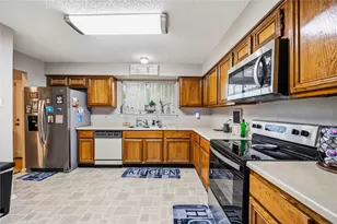 6623 Loch Bruceray Dr, Houston, TX 77084 - Photo 10