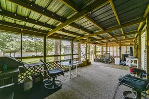 1440 Lakeside Dr, Huntsville, TX 77320 - Photo 4