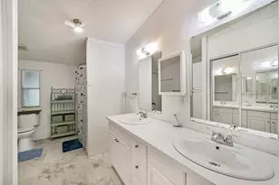 1440 Lakeside Dr, Huntsville, TX 77320 - Photo 44