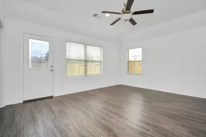 11715 Glenart Drive, Humble, TX 77396 - Photo 12