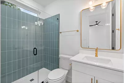 717 Janisch Road #I, Houston, TX 77018 - Photo 6