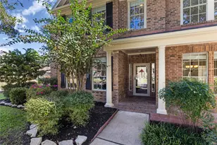 8410 Castle Pond Ct, Houston, TX 77095 - Photo 4