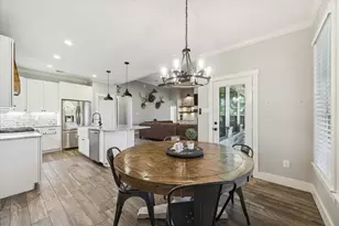 1725 Boling Dome Dr, Boling, TX 77420 - Photo 10