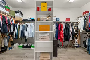 2833 Shadow Woods Ct, Houston, TX 77043 - Photo 22