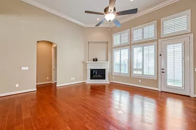 5014 Fairford Drive, Sugar Land, TX 77479 - Photo 10
