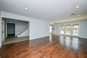5614 Bough Ct, Houston, TX 77092 - Photo 4
