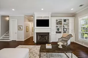 7215 Blandford Ln, Houston, TX 77055 - Photo 8