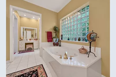24602 W Kingscrest Circle, Spring, TX 77389 - Photo 24