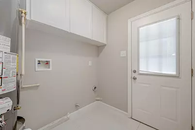 5622 Valkeith Drive, Houston, TX 77096 - Photo 22