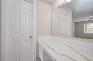 5622 Valkeith Dr, Houston, TX 77096 - Photo 30