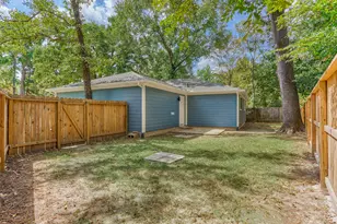 88 W White Willow Cir, The Woodlands, TX 77381 - Photo 32