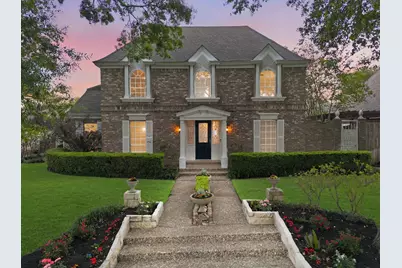 15814 Fleetwood Oaks Drive, Houston, TX 77079 - Photo 1