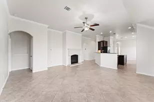 2043 Plum Rose Ln, Richmond, TX 77469 - Photo 8