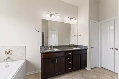 2043 Plum Rose Lane, Richmond, TX 77469 - Photo 16