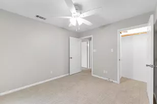 135 Snug Harbor Dr, Conroe, TX 77356 - Photo 24