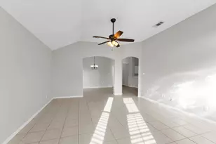 135 Snug Harbor Dr, Conroe, TX 77356 - Photo 8