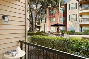2700 Woodland Park Dr, Houston, TX 77082 - Photo 6