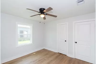 218 Evans Street, Angleton, TX 77515 - Photo 26