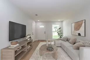 218 Evans St, Angleton, TX 77515 - Photo 2