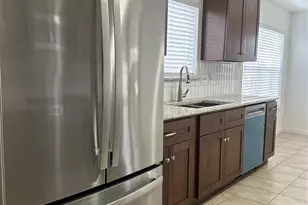 16506 Canario Dr, Houston, TX 77083 - Photo 6