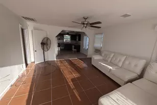 2211 Ella Blvd, Houston, TX 77008 - Photo 4
