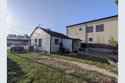 2211 Ella Boulevard, Houston, TX 77008 - Photo 10