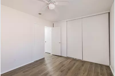 11983 Bob White Drive #17-852, Houston, TX 77035 - Photo 20