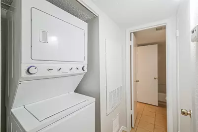 11983 Bob White Drive #17-852, Houston, TX 77035 - Photo 18