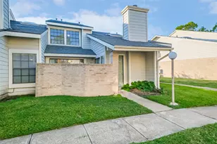 11983 Bob White Dr, Houston, TX 77035 - Photo 2