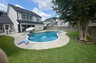 3203 Country Club Blvd, Stafford, TX 77477 - Photo 28