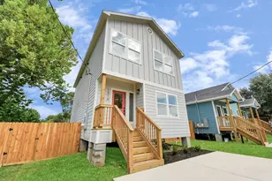 1316 W Willis St, Alvin, TX 77511 - Photo 42
