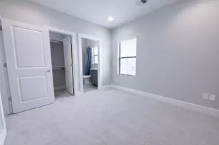 10806 Warwana Rd, Houston, TX 77043 - Photo 14