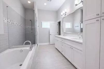10806 Warwana Road #C, Houston, TX 77043 - Photo 18
