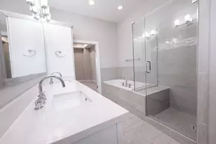 10806 Warwana Rd, Houston, TX 77043 - Photo 22