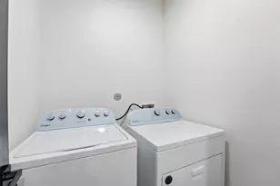 7908 Brandon St, Houston, TX 77051 - Photo 32