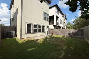 10707 Centre Forest Dr, Houston, TX 77043 - Photo 20