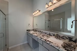 10707 Centre Forest Dr, Houston, TX 77043 - Photo 6