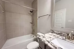 10707 Centre Forest Dr, Houston, TX 77043 - Photo 16
