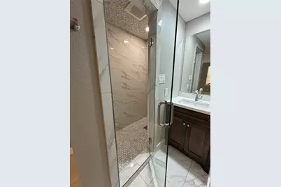 430 B N Hutcheson Street, Houston, TX 77003 - Photo 10