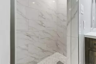 430 B N Hutcheson St, Houston, TX 77003 - Photo 12