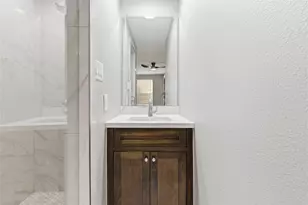 430 B N Hutcheson St, Houston, TX 77003 - Photo 8