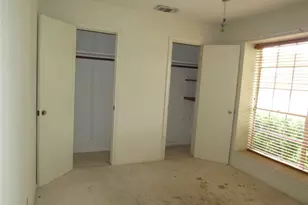 101 Rose Trail, Lake Jackson, TX 77566 - Photo 12