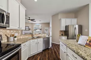 20434 Willow Trace Dr, Cypress, TX 77433 - Photo 18