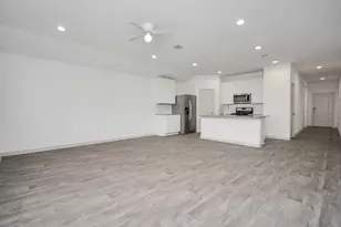 7803 Golden Rubia Ln, Rosharon, TX 77583 - Photo 32