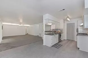 1102 E Rutgers Ln, Deer Park, TX 77536 - Photo 12