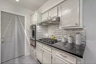 1102 E Rutgers Ln, Deer Park, TX 77536 - Photo 10